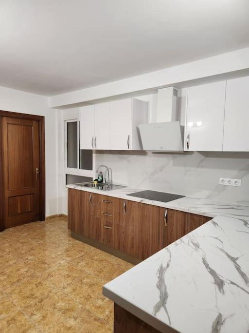 Lujoso Apartamento Vacacional Daire Carrizal Dış mekan fotoğraf